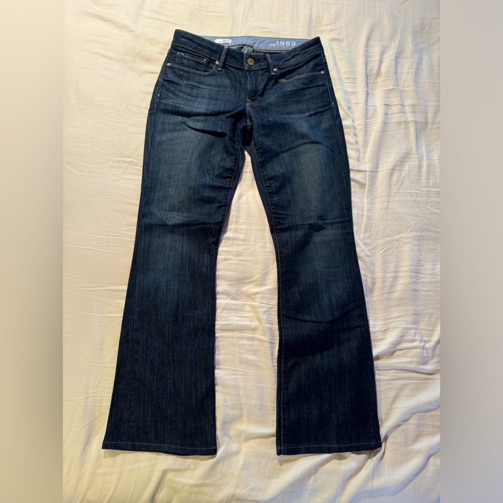 GAP 1969 Women's Deep Indigo 1 sexy boot cut low rise Jeans size 6/28”